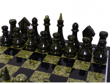 Шахматы арт. 1310110-1 40x40 см