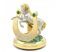 Скульптура арт. 3201325 Конь с подковой "На счастье"